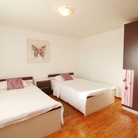 Apartment Lana & Ema Nin Εξωτερικό φωτογραφία